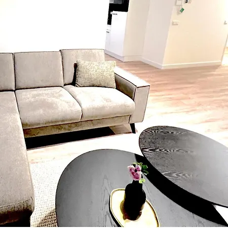 Newly Constructed W Wifi & Gourmet Kitchen * Goirle